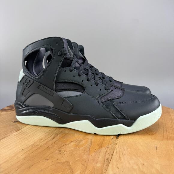 Nike Air Flight Huarache Mens Size 11.5 Dark Smoke Grey Barely Green FJ4839-001 - Picture 1 of 9